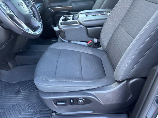 Used 2021 Chevrolet Silverado 1500 RST AWD/4WD image 19