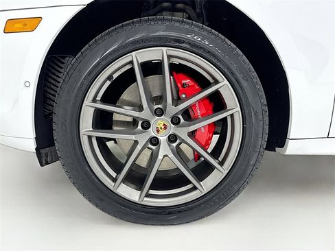 Used 2022 Porsche Macan S image 34