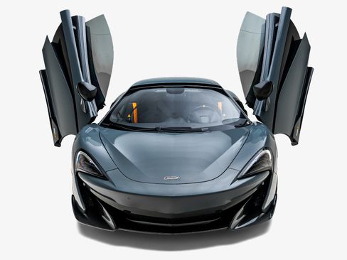 Used 2020 McLaren 600LT Spider RWD image 15