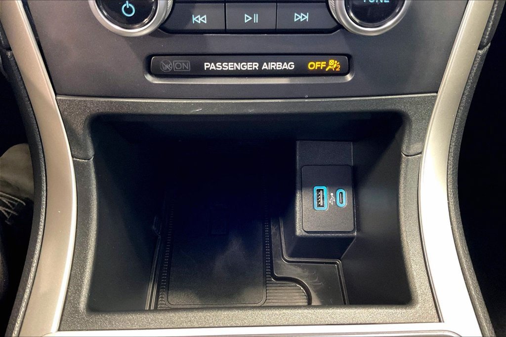 Used 2024 Ford Edge SEL w/ Convenience Package AWD/4WD image 17