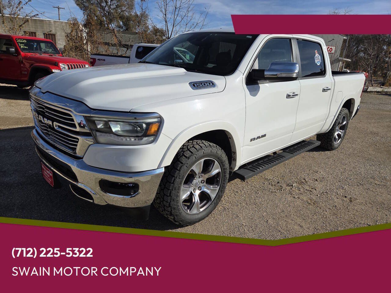 Used 2022 RAM 1500 Laramie AWD/4WD image 1