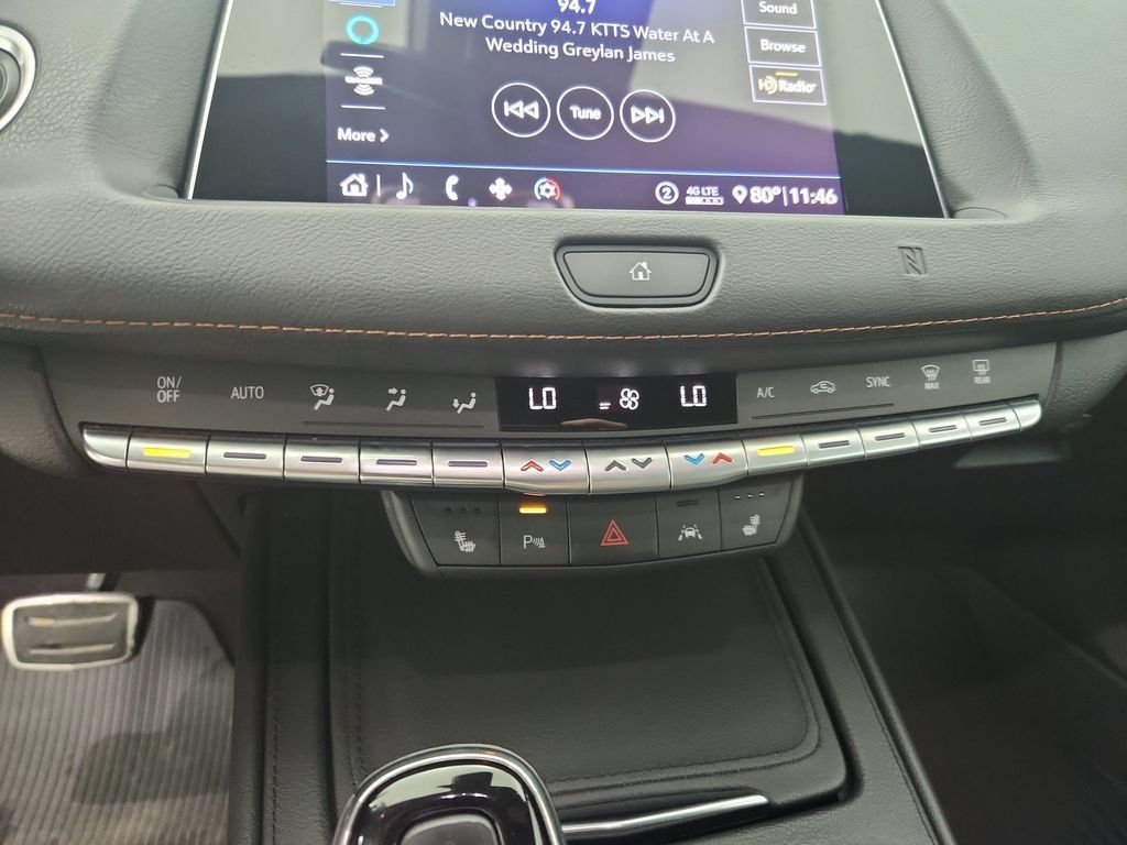 Used 2020 Cadillac XT4 Sport w/ Trailering Package AWD/4WD image 28