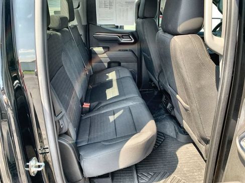 Certified 2023 Chevrolet Silverado 1500 LT AWD/4WD image 25