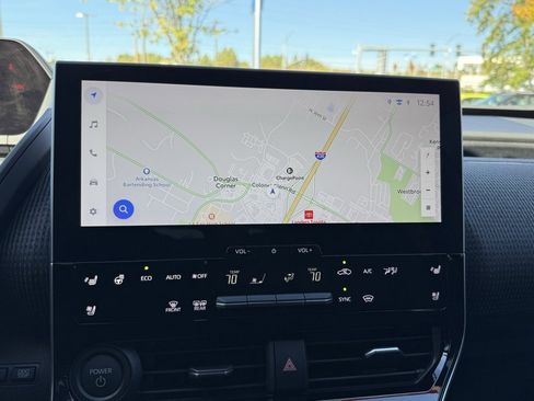 Used 2024 Toyota bZ4X Limited image 24