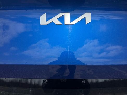 Certified 2023 Kia Sportage SX image 17