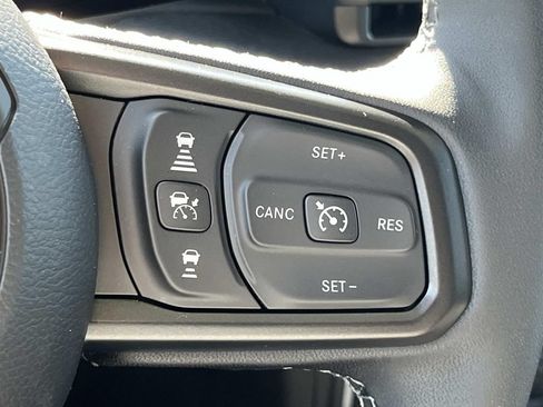 Used 2026 Jeep Wrangler Unlimited Sport AWD/4WD image 35