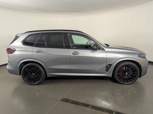 Used 2024 BMW X5 M60i image 8
