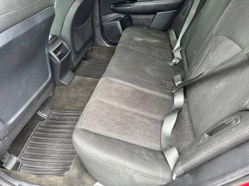 Used 2014 Subaru Outback 2.5i Premium AWD/4WD image 11
