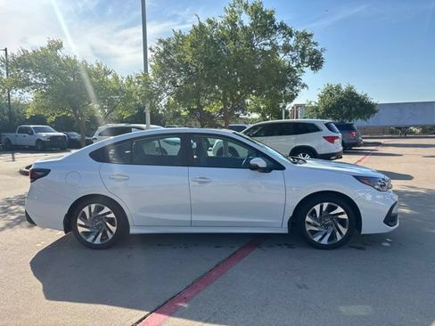 Used 2024 Subaru Legacy Limited w/ Popular Package #3 AWD/4WD image 4