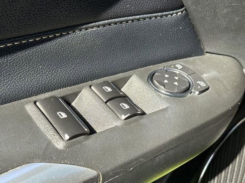 Used 2020 Ford Mustang Premium image 29