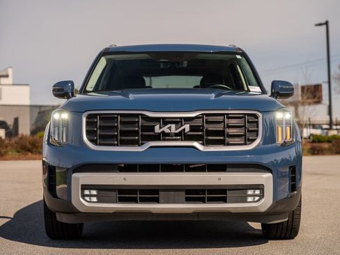 Used 2024 Kia Telluride SX Prestige image 2