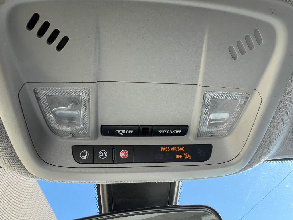 Used 2021 Chevrolet Malibu LT FWD image 15