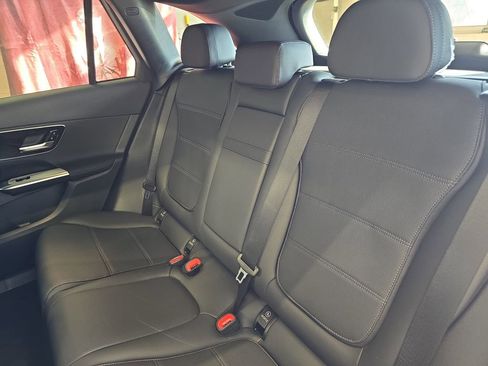 New 2026 Mercedes-Benz GLC 300 4MATIC image 15