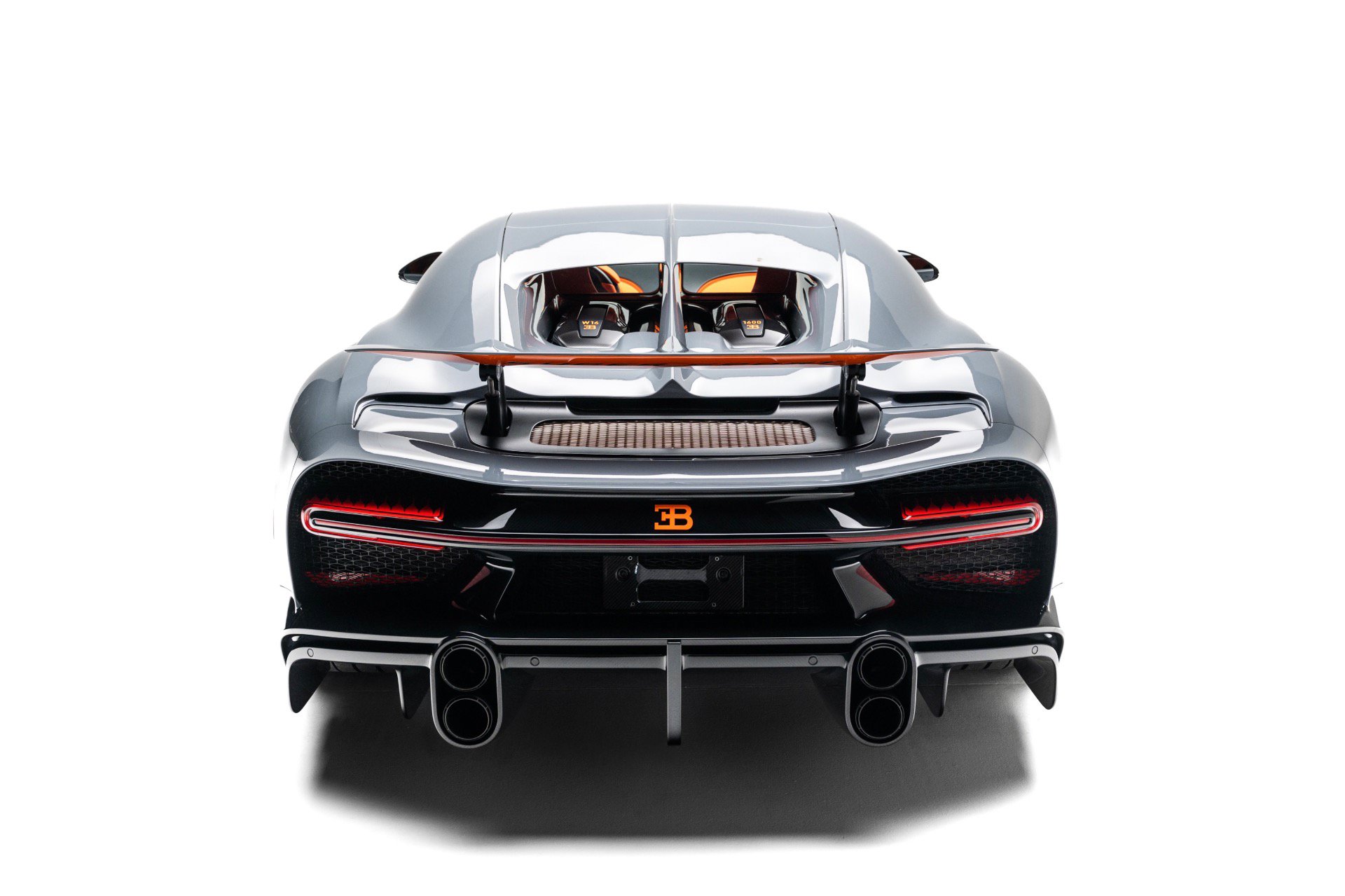 Used 2024 Bugatti Chiron Super Sport AWD/4WD image 5