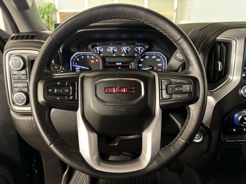 Used 2021 GMC Sierra 1500 SLE image 21