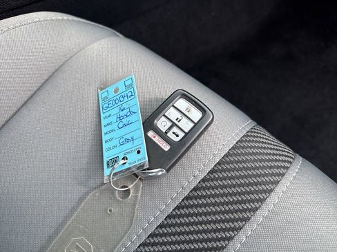 Used 2016 Honda Civic EX-T image 37