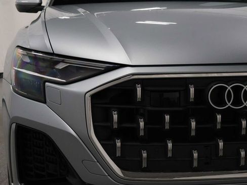 Used 2025 Audi Q8 Premium w/ Convenience Package AWD/4WD image 15