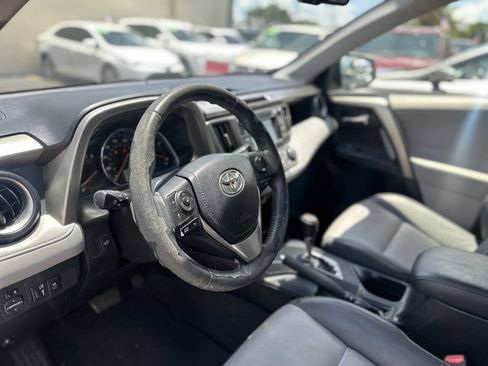 Used 2013 Toyota RAV4 Limited FWD image 11