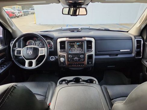 Used 2017 RAM 1500 Laramie w/ Convenience Group image 20