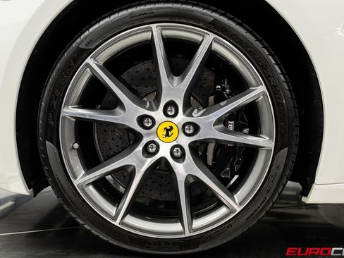 Used 2013 Ferrari California RWD image 22