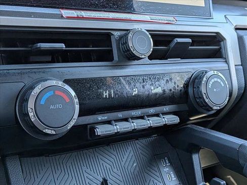 Used 2025 Toyota Tacoma TRD Sport image 14