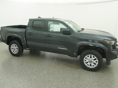 New 2026 Toyota Tacoma SR5 image 37