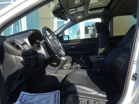 Used 2017 Honda CR-V EX-L image 9