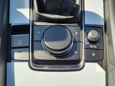 New 2026 MAZDA MAZDA3 2.5 S Hatchback w/ Premium Pkg image 31