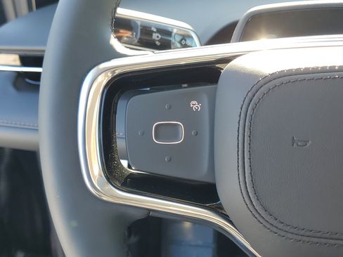 New 2026 Lincoln Nautilus Reserve image 17