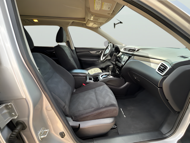 Used 2018 Nissan Rogue SL AWD/4WD image 9