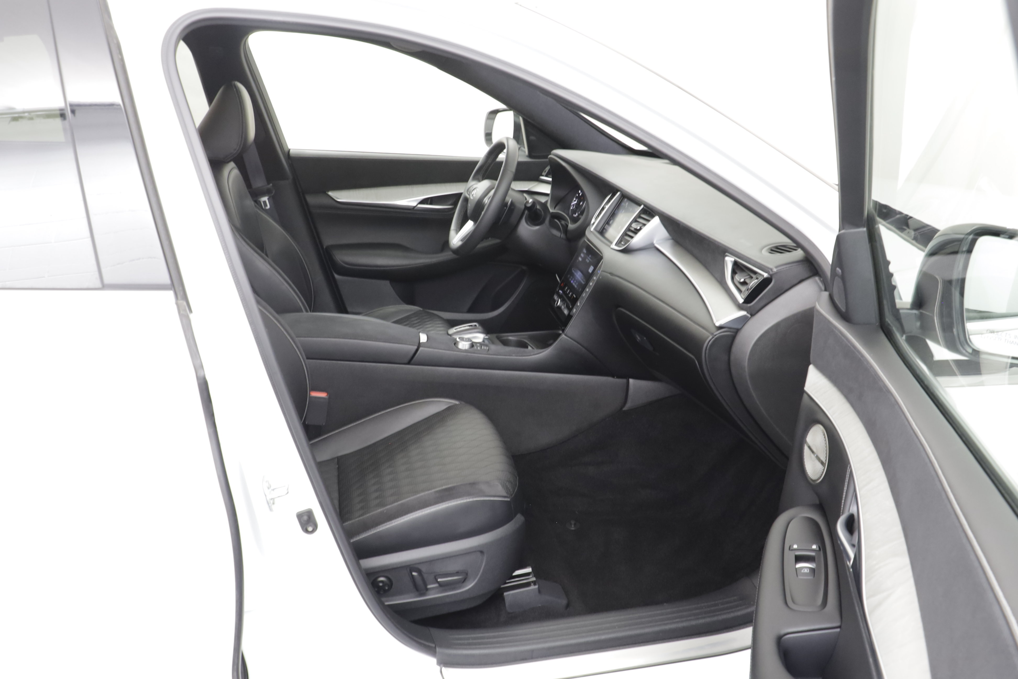 Used 2023 INFINITI QX50 Autograph AWD/4WD image 20