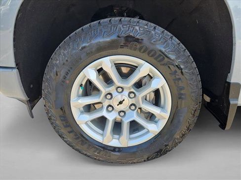 Used 2024 Chevrolet Silverado 1500 RST w/ Convenience Package II AWD/4WD image 30