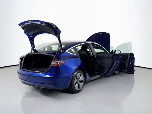 Used 2018 Tesla Model 3 Mid Range image 27