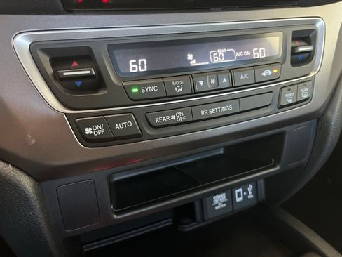 Used 2020 Honda Ridgeline Sport image 14