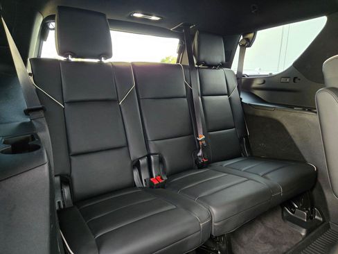 Used 2023 Cadillac Escalade Sport w/ LPO, ONYX Package AWD/4WD image 31