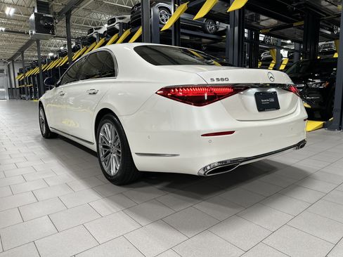 Certified 2023 Mercedes-Benz S 580 4MATIC Sedan image 3