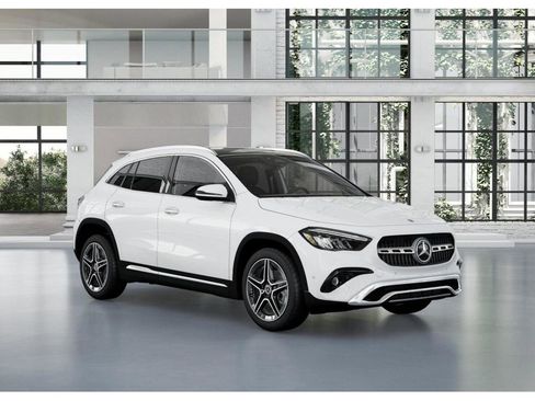 New 2026 Mercedes-Benz GLA 250 4MATIC image 11