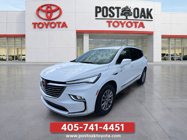 Used 2023 Buick Enclave Essence FWD image 1