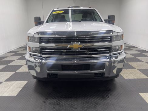 Used 2016 Chevrolet Silverado 2500 W/T w/ WT Convenience Package AWD/4WD image 7