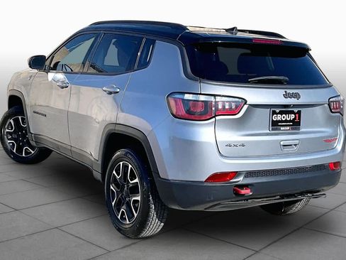 Used 2020 Jeep Compass Trailhawk AWD/4WD image 12