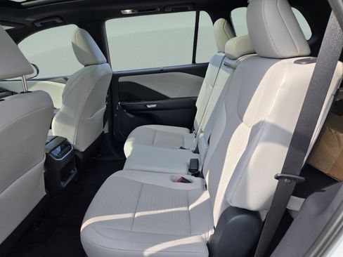 Certified 2025 Lexus TX 350 FWD w/ Technology Package image 21