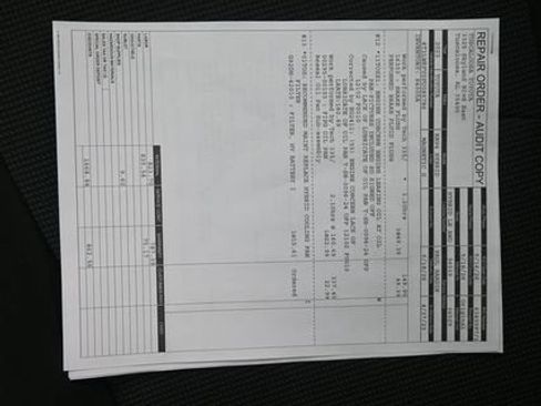 Used 2023 Toyota RAV4 LE AWD/4WD image 4