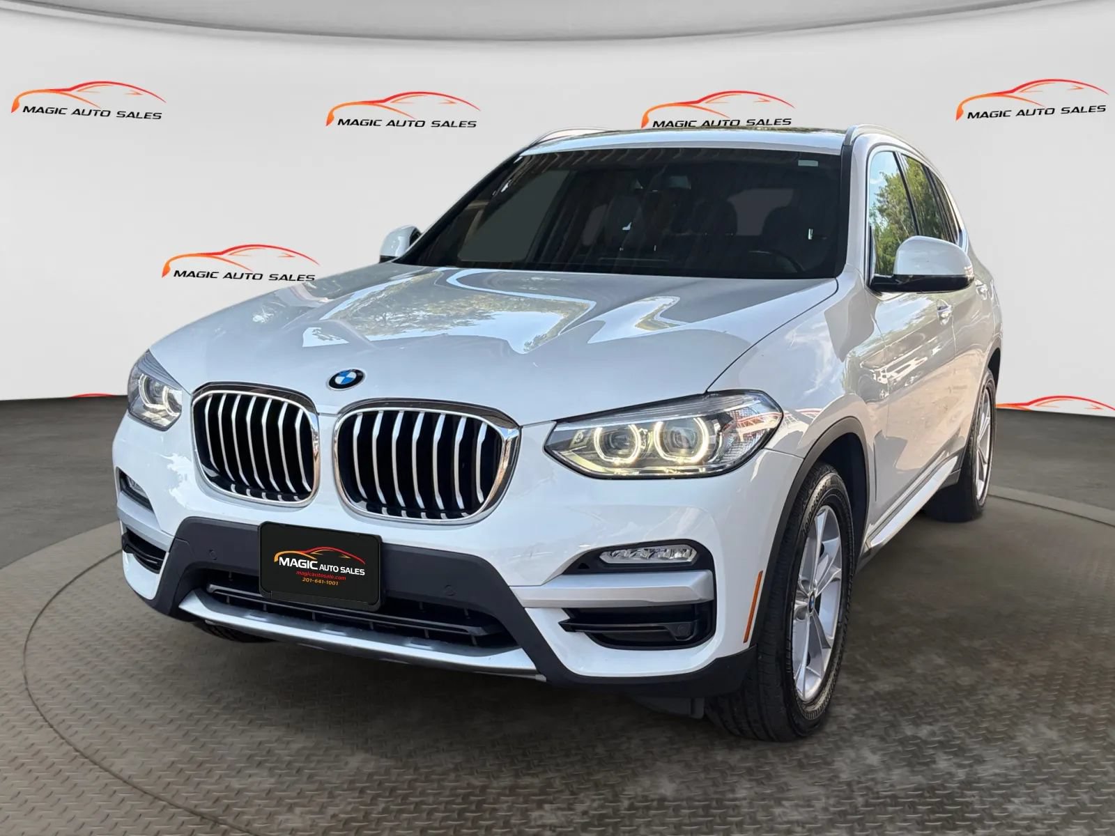 Used 2018 BMW X3 xDrive30i w/ Convenience Package AWD/4WD image 1