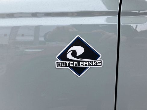 Used 2023 Ford Bronco Outer Banks image 17