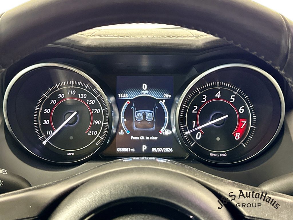 Used 2016 Jaguar F-TYPE R AWD/4WD image 15