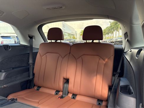 Used 2022 Audi Q7 3.0T Premium Plus image 12