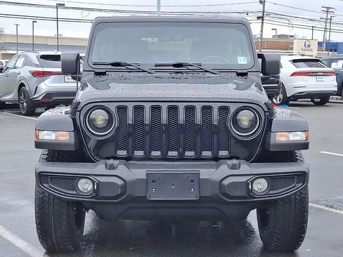 Used 2022 Jeep Wrangler Unlimited Sahara image 29