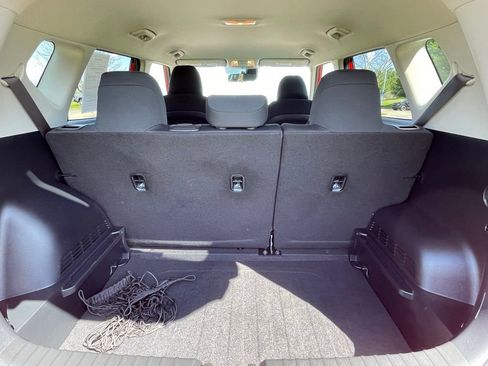 Certified 2023 Kia Soul LX w/ LX Technology Package FWD image 16