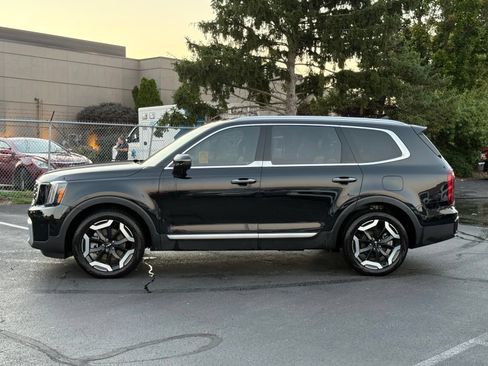Used 2025 Kia Telluride S AWD/4WD image 7