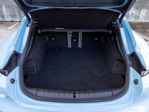 Certified 2024 Porsche Taycan 4 Cross Turismo image 42